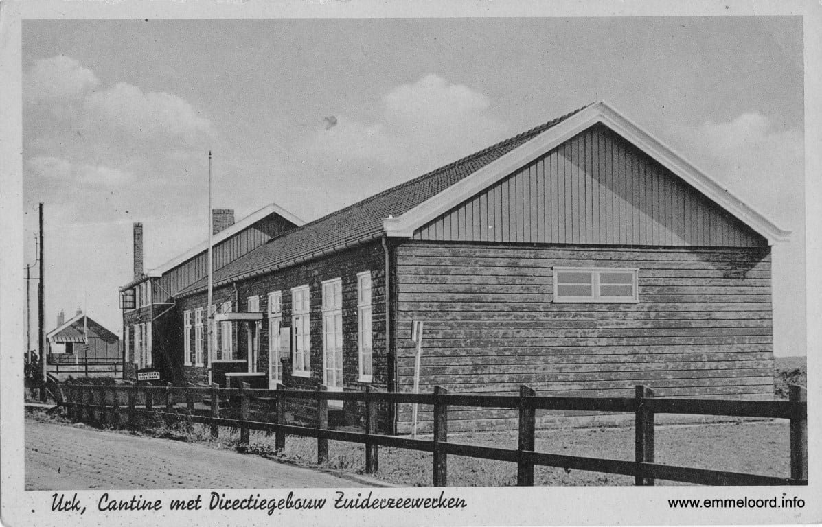 Zuiderzeewerken-Urk-Directiegebouw.jpg